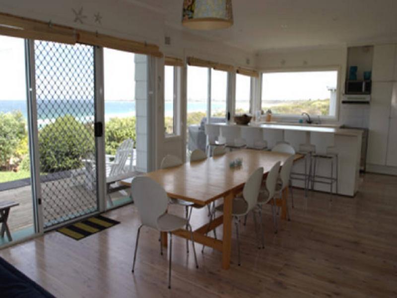 Culburra Beach House * Greenwell Point