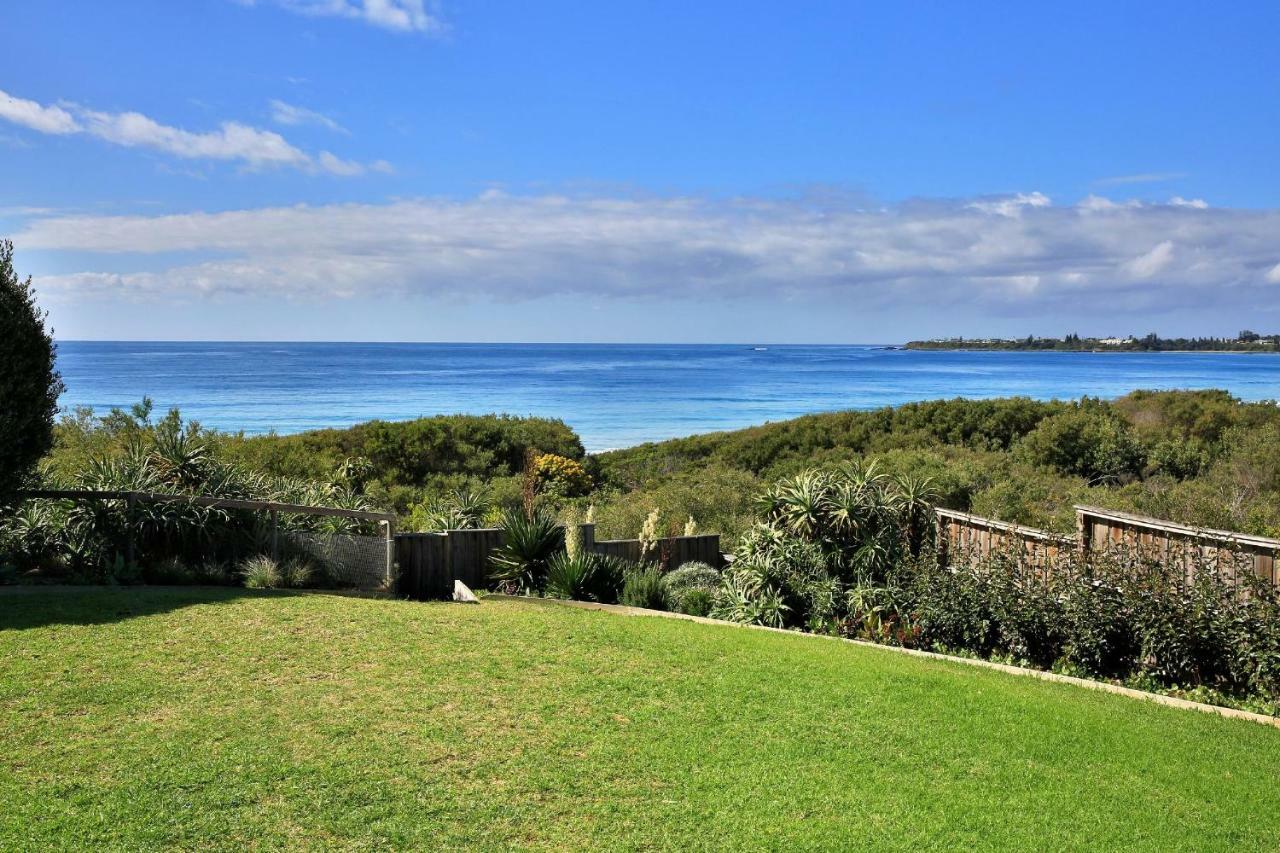 Culburra Beach House Holiday home Greenwell Point